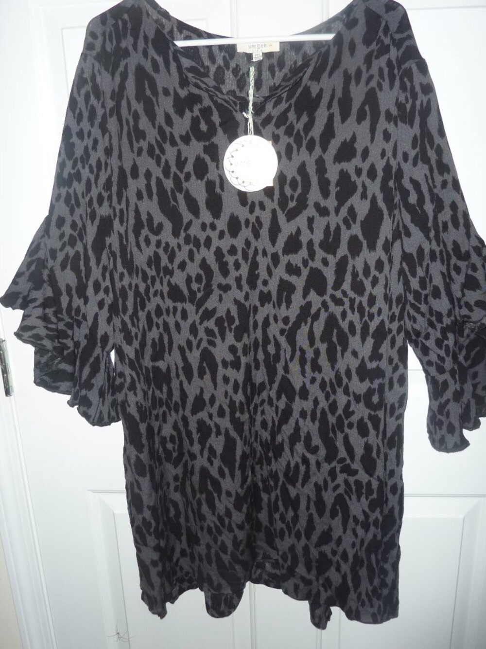NWT UMGEE Black and Charcoal Leopard Print BOHO Oversized Blouse Tunic 2X XXL